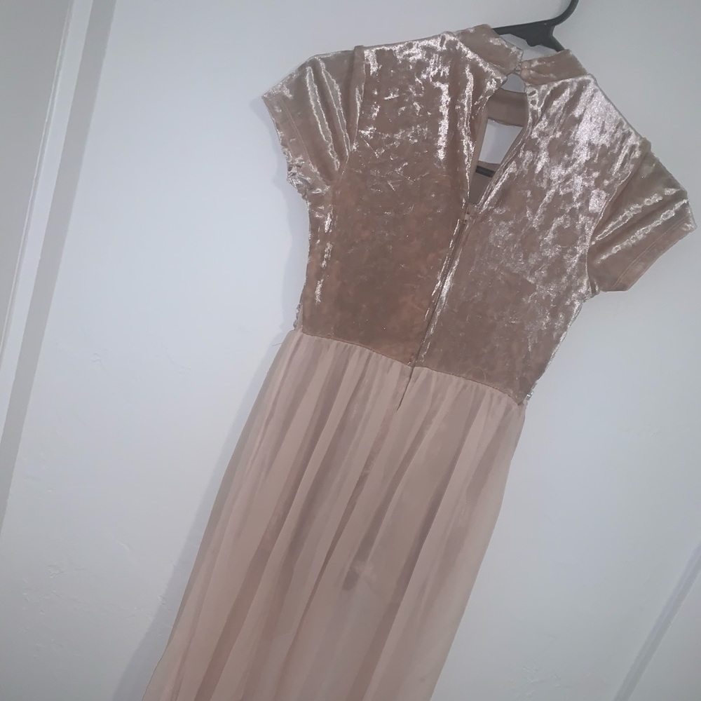 Dress - Picture 3 of 3